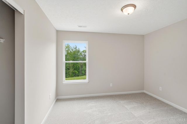 1204 Eagle Boulevard, Hamilton Twp, OH 45039