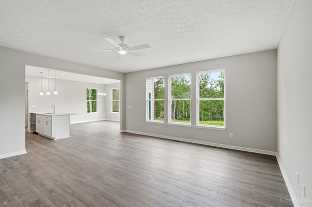 1204 Eagle Boulevard, Hamilton Twp, OH 45039
