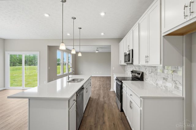 1204 Eagle Boulevard, Hamilton Twp, OH 45039
