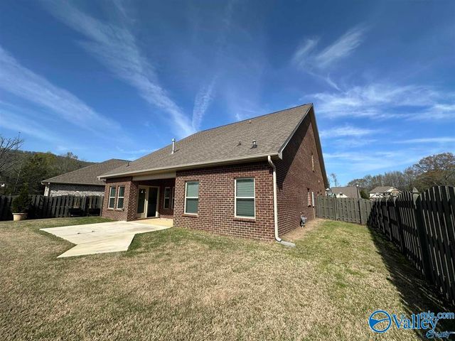 2618 West Creek Drive, Brownsboro, AL 35741