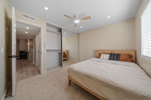 4521 55th 13, San Diego, CA 92115