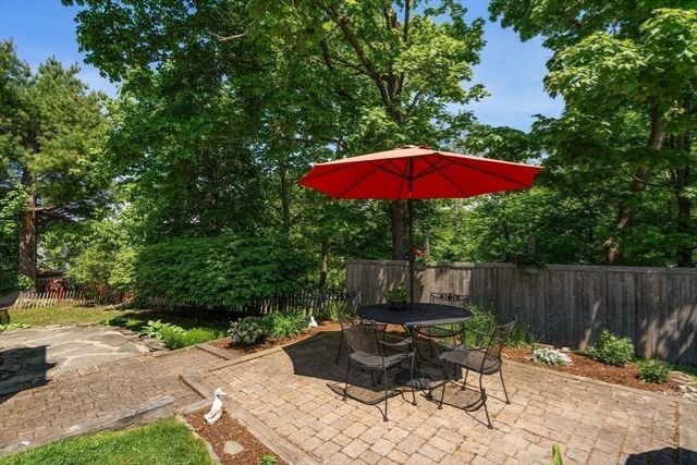 352 Whiting, Dedham, MA 02026