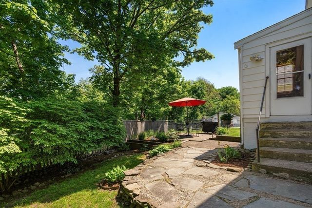 352 Whiting, Dedham, MA 02026