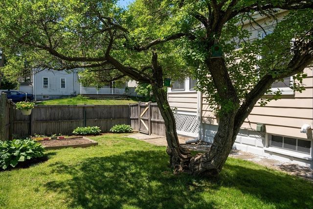352 Whiting, Dedham, MA 02026