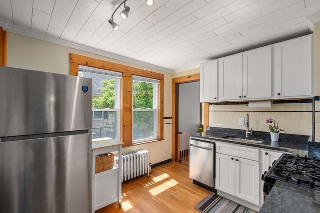 352 Whiting, Dedham, MA 02026