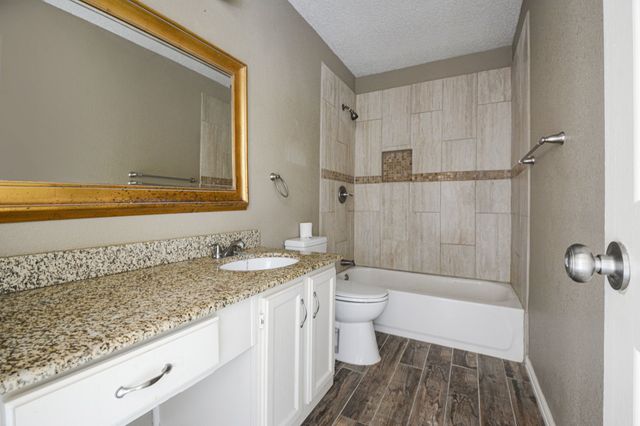 1511 Sabine Pass, Mesquite, TX 75150