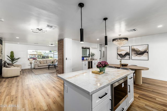 1913 N 22ND Place, Phoenix, AZ 85006