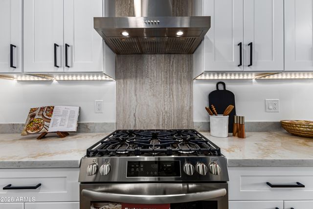 1913 N 22ND Place, Phoenix, AZ 85006