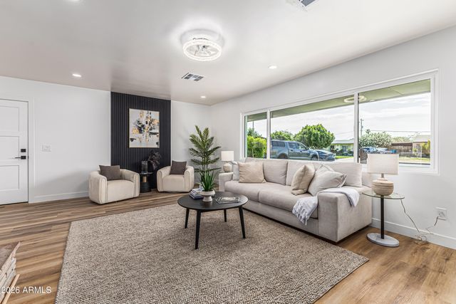 1913 N 22ND Place, Phoenix, AZ 85006