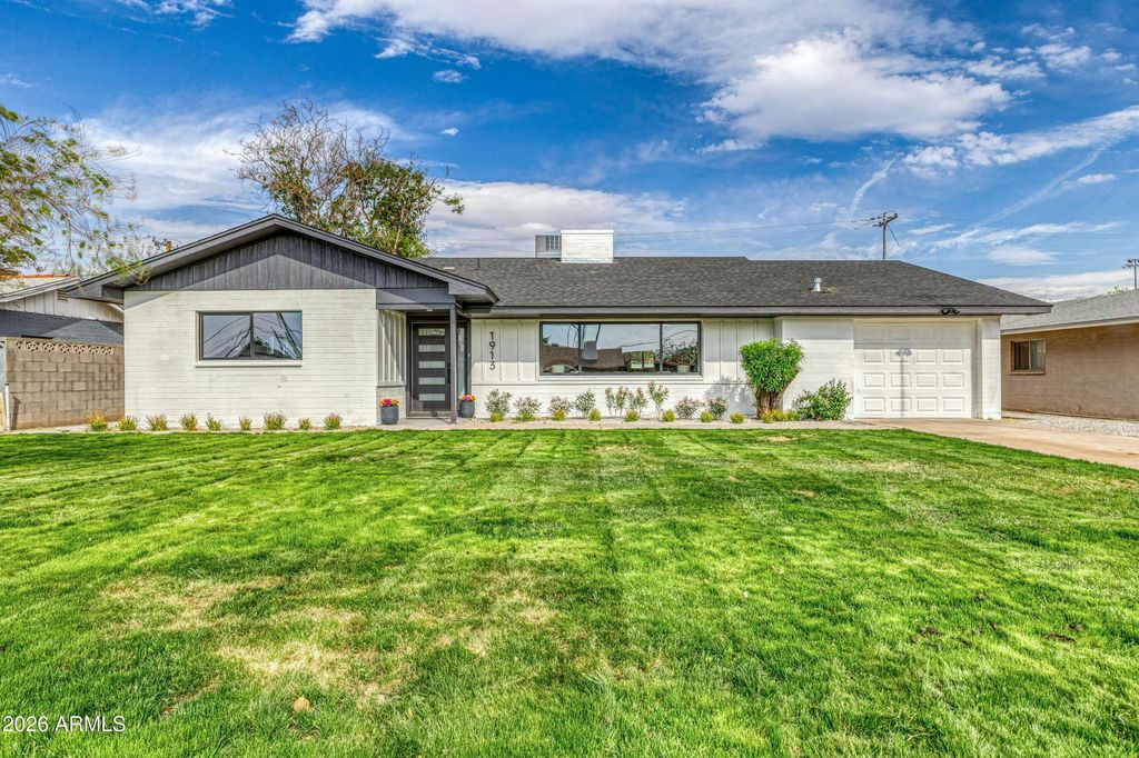 1913 N 22ND Place, Phoenix, AZ 85006