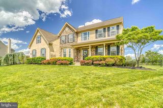 163 WENTWORTH CIRCLE, Royersford, PA 19468