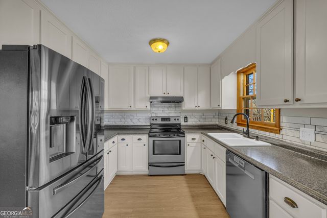 699 Cobblestone Lane, Demorest, GA 30535