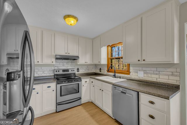 699 Cobblestone Lane, Demorest, GA 30535