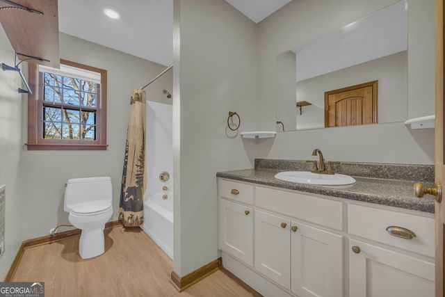 699 Cobblestone Lane, Demorest, GA 30535