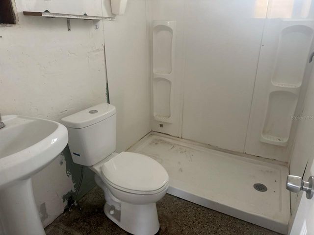 755 75TH AVENUE N, St Petersburg, FL 33702