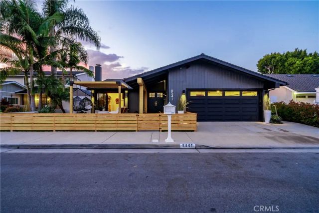 8541 Kelso Drive, Huntington Beach, CA 92646
