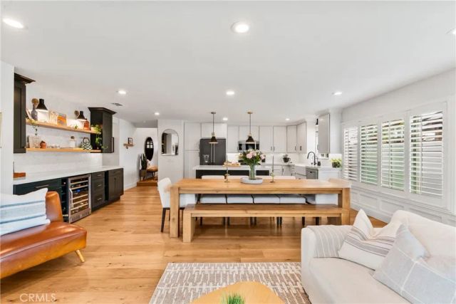 8541 Kelso Drive, Huntington Beach, CA 92646
