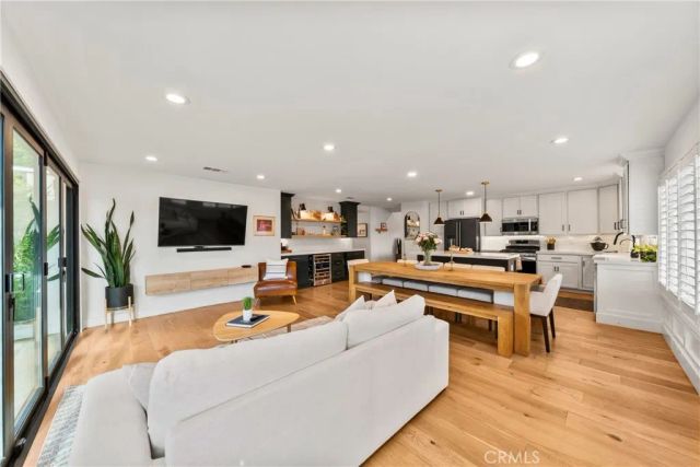 8541 Kelso Drive, Huntington Beach, CA 92646
