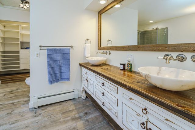 3010 Fairview Road SW, Prior Lake, MN 55372