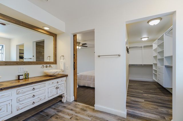 3010 Fairview Road SW, Prior Lake, MN 55372