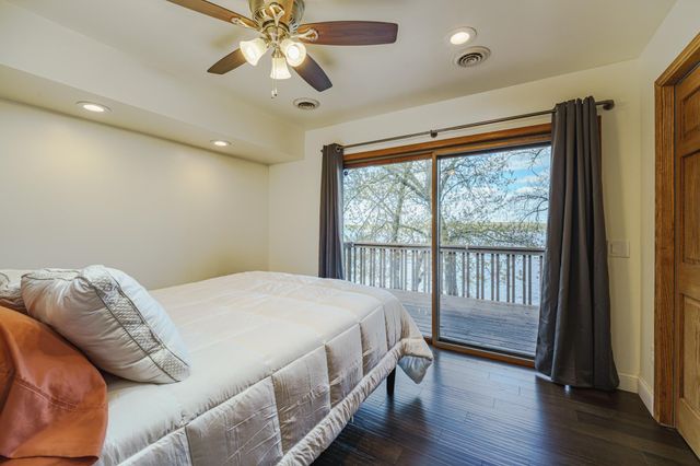 3010 Fairview Road SW, Prior Lake, MN 55372