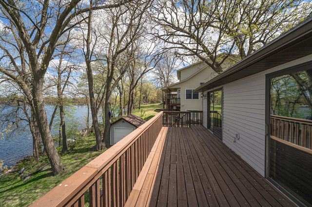 3010 Fairview Road SW, Prior Lake, MN 55372