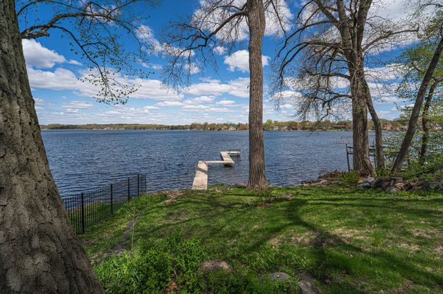 3010 Fairview Road SW, Prior Lake, MN 55372