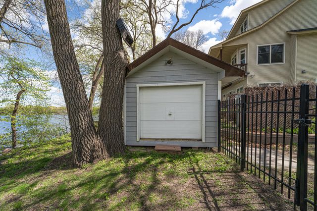 3010 Fairview Road SW, Prior Lake, MN 55372