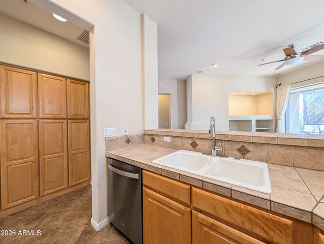 7089 E WHISPERING MESQUITE Trail, Scottsdale, AZ 85266