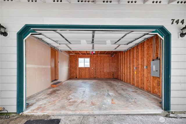 744 Summerset Way, Sedro Woolley, WA 98284