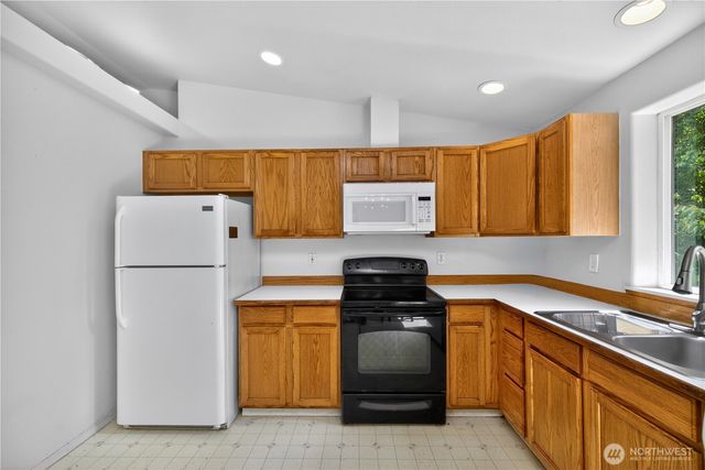 744 Summerset Way, Sedro Woolley, WA 98284