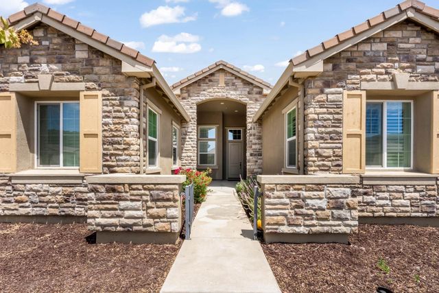 7922 Cinnamon Way, Gilroy, CA 95020
