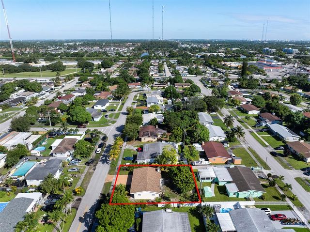 19611 NW 4th Ave, Miami Gardens, FL 33169