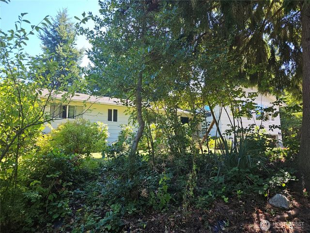 3225 41st Street NE, Tacoma, WA 98422