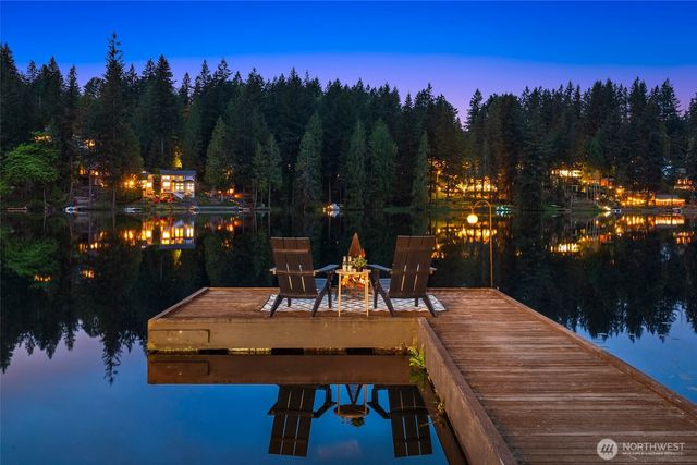 3235 E Ames Lake Drive NE, Redmond, WA 98053
