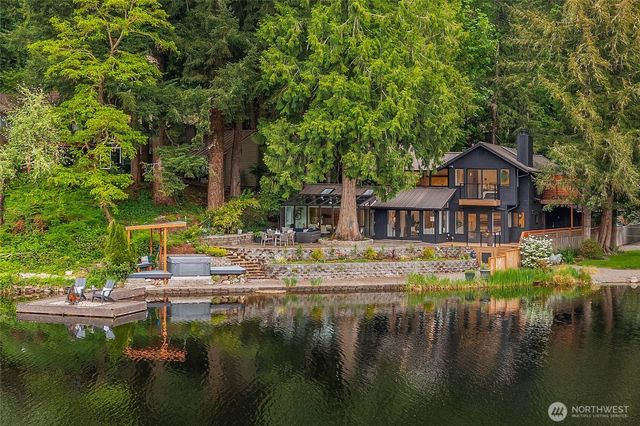 3235 E Ames Lake Drive NE, Redmond, WA 98053