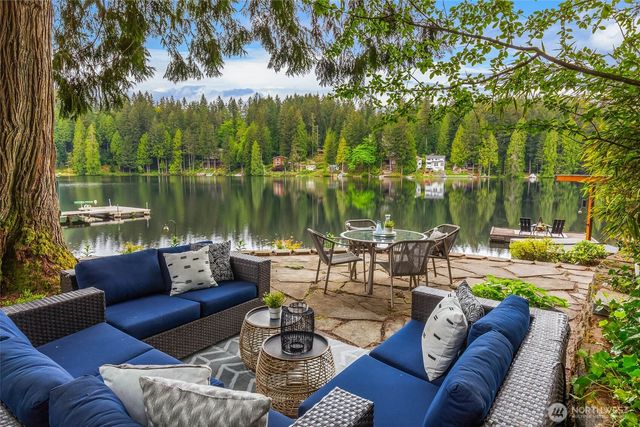 3235 E Ames Lake Drive NE, Redmond, WA 98053