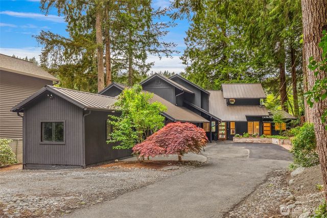 3235 E Ames Lake Drive NE, Redmond, WA 98053