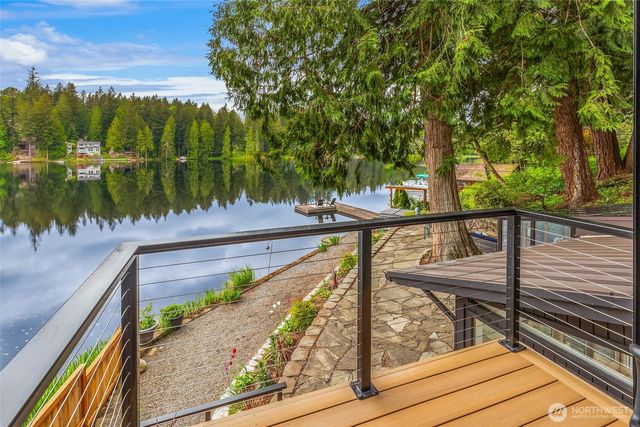 3235 E Ames Lake Drive NE, Redmond, WA 98053