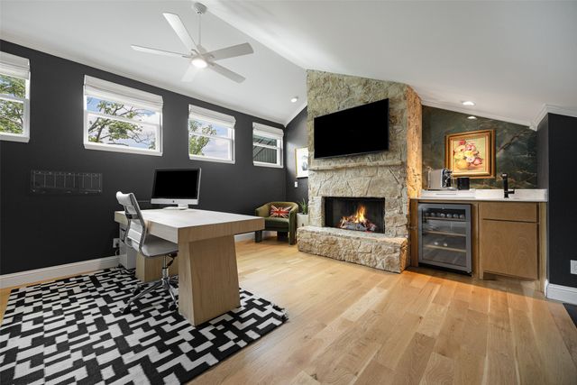 9863 Elmcrest Drive, Dallas, TX 75238
