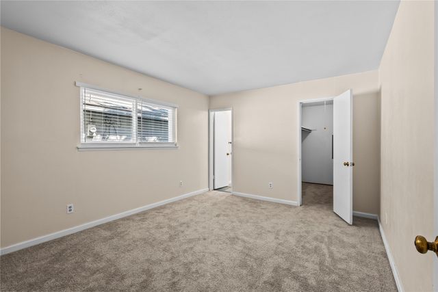 3505 S Columbine Lane, Grand Prairie, TX 75052