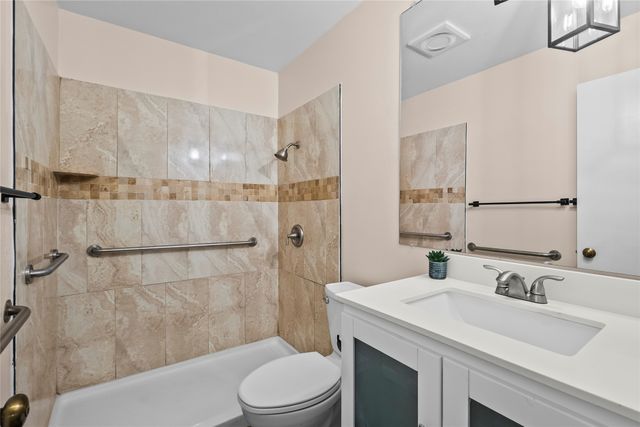 3505 S Columbine Lane, Grand Prairie, TX 75052