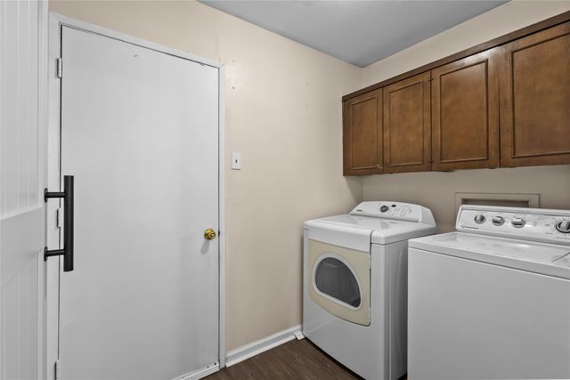 3505 S Columbine Lane, Grand Prairie, TX 75052