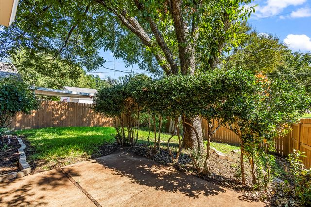 3505 S Columbine Lane, Grand Prairie, TX 75052