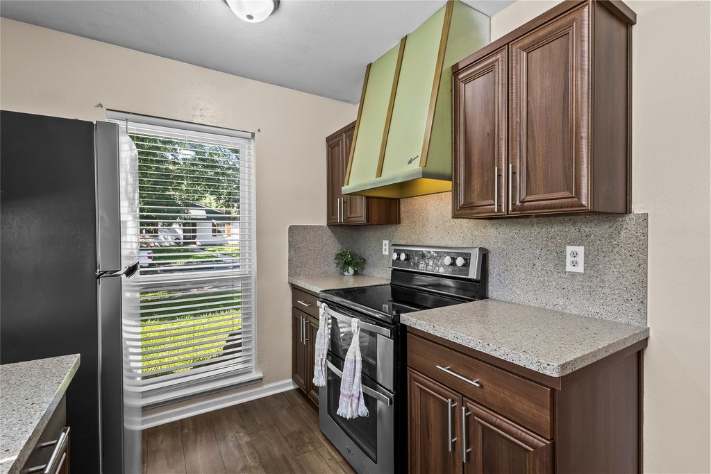 3505 S Columbine Lane, Grand Prairie, TX 75052 — photo 3
