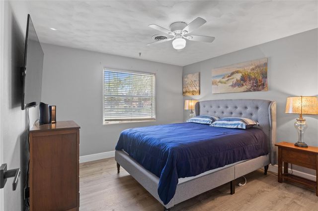 1927 PINE TREE DRIVE, Edgewater, FL 32141