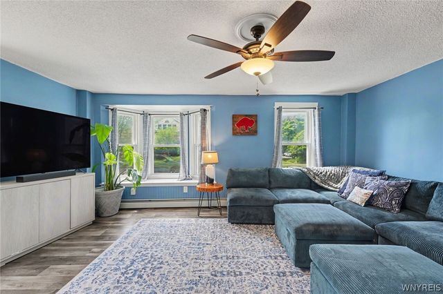 18 Lake Avenue, Lancaster, NY 14086