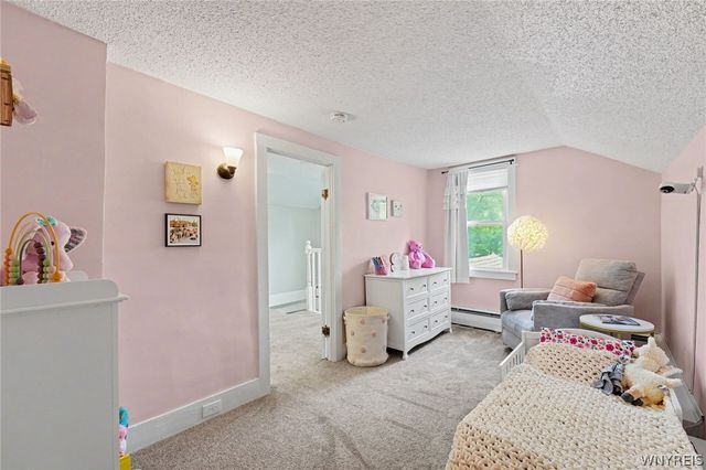 18 Lake Avenue, Lancaster, NY 14086