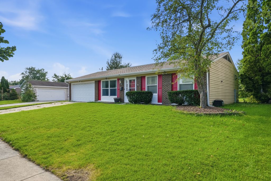 206 Judy Lane, Streamwood, IL 60107 — photo 3