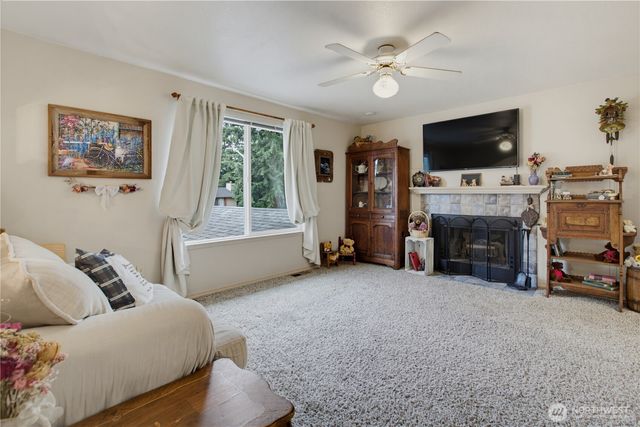 3200 SE 20th Court, Renton, WA 98058